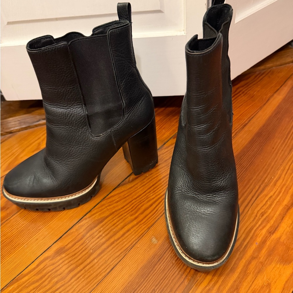 Tory Burch Black Leather Heeled Ankle Boots